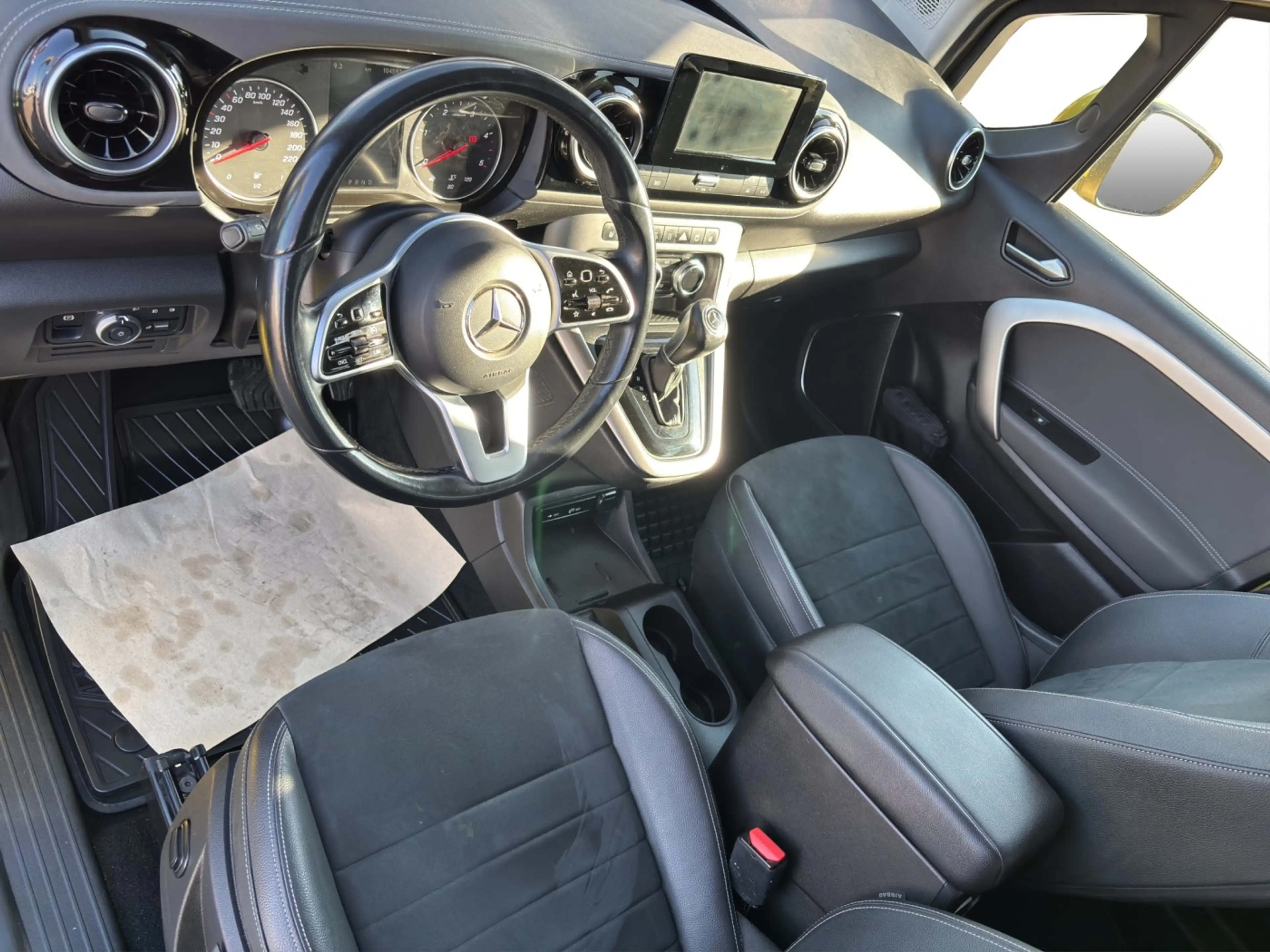 Mercedes-Benz T-Class T 180 d AUT DynLicht Fernlichtass. Kam. KlimaA — photo 9