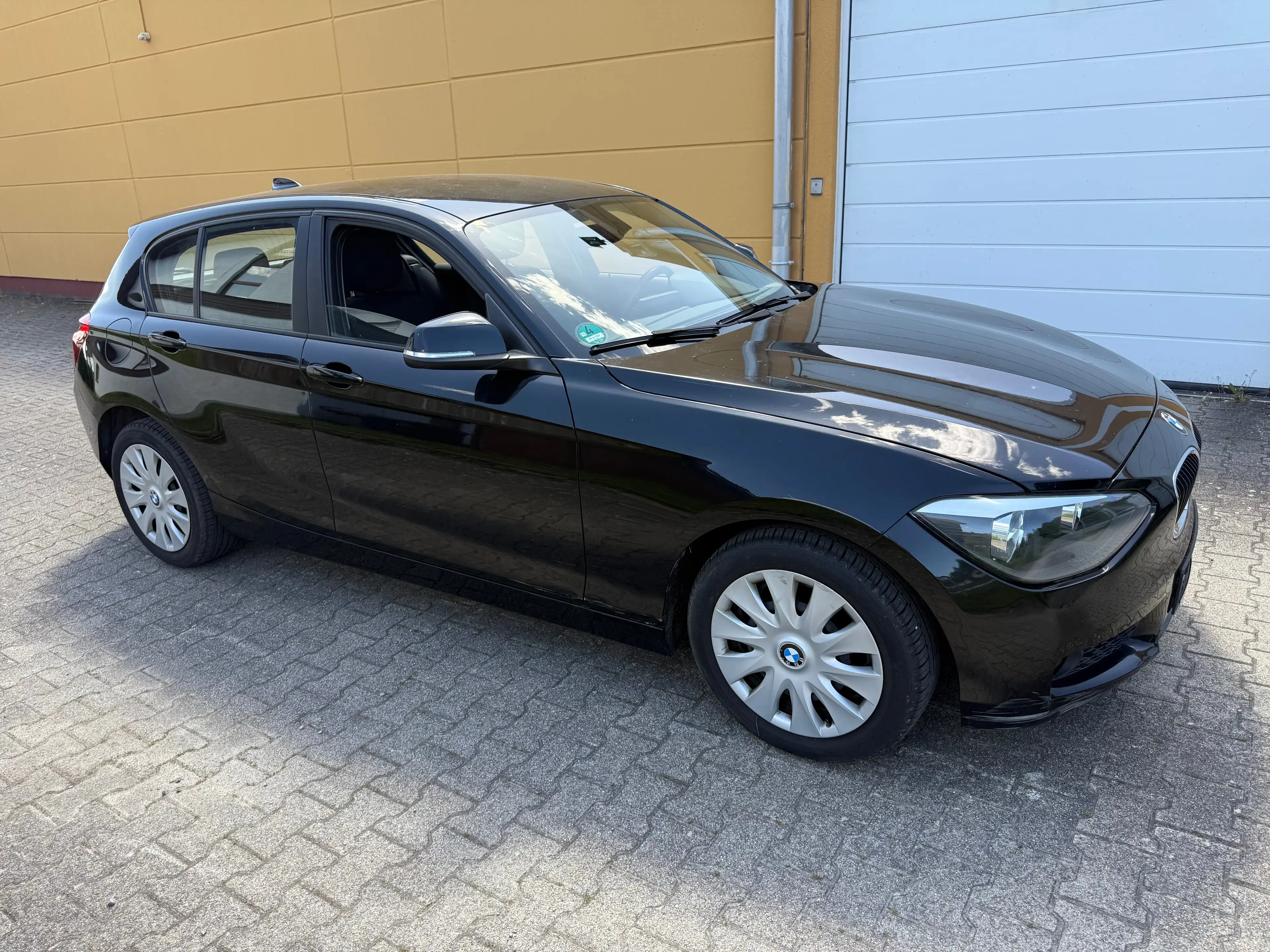 BMW 118 118 i — photo 7