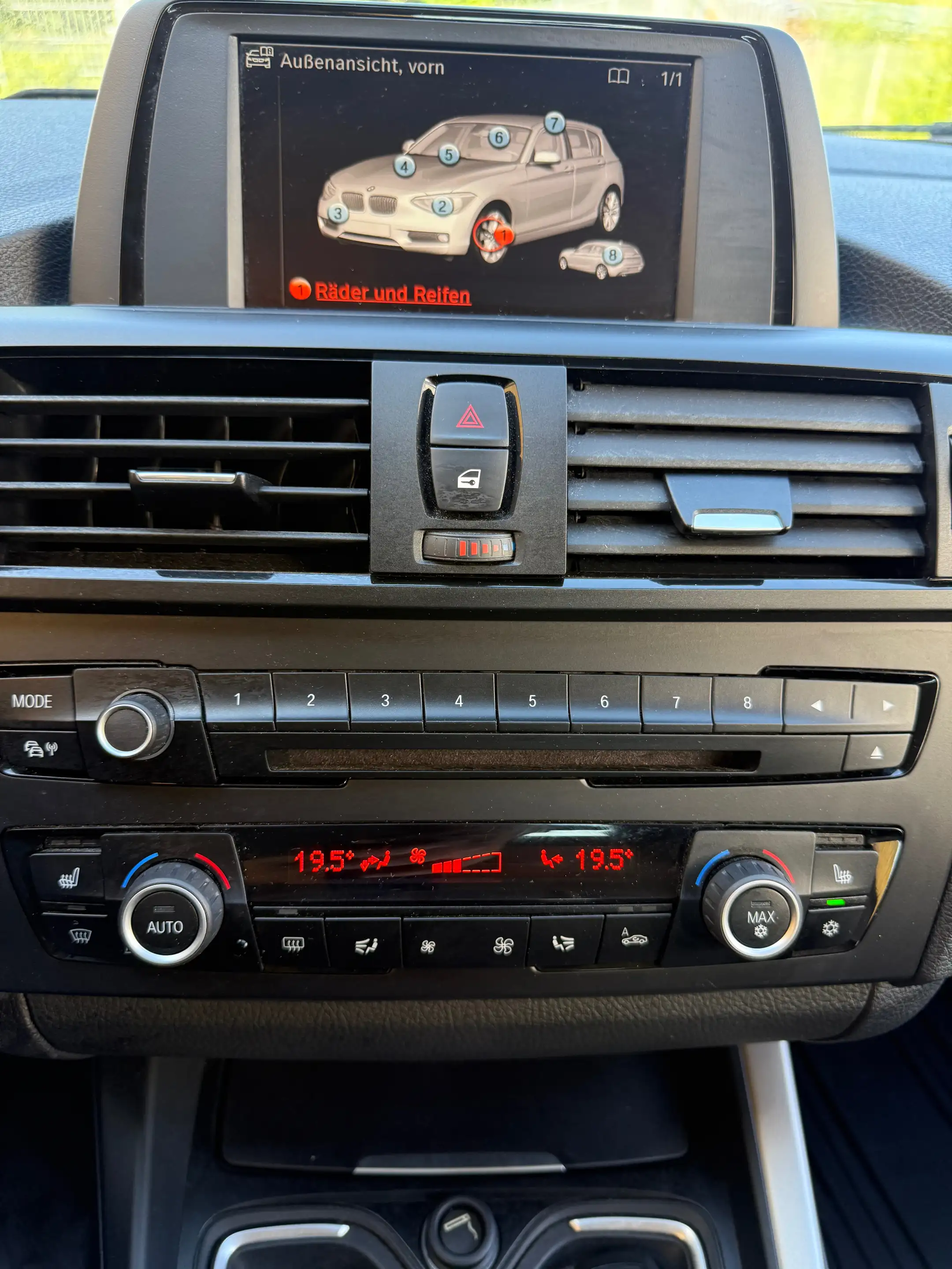 BMW 118 118 i — photo 14