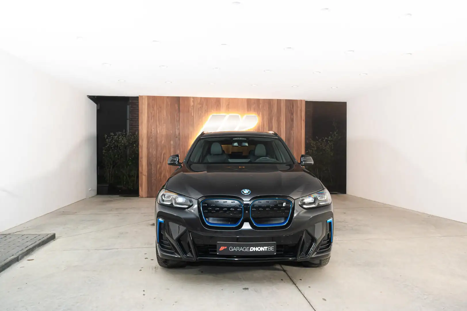 BMW iX3 Impressive LCI G08 Grijs - 2