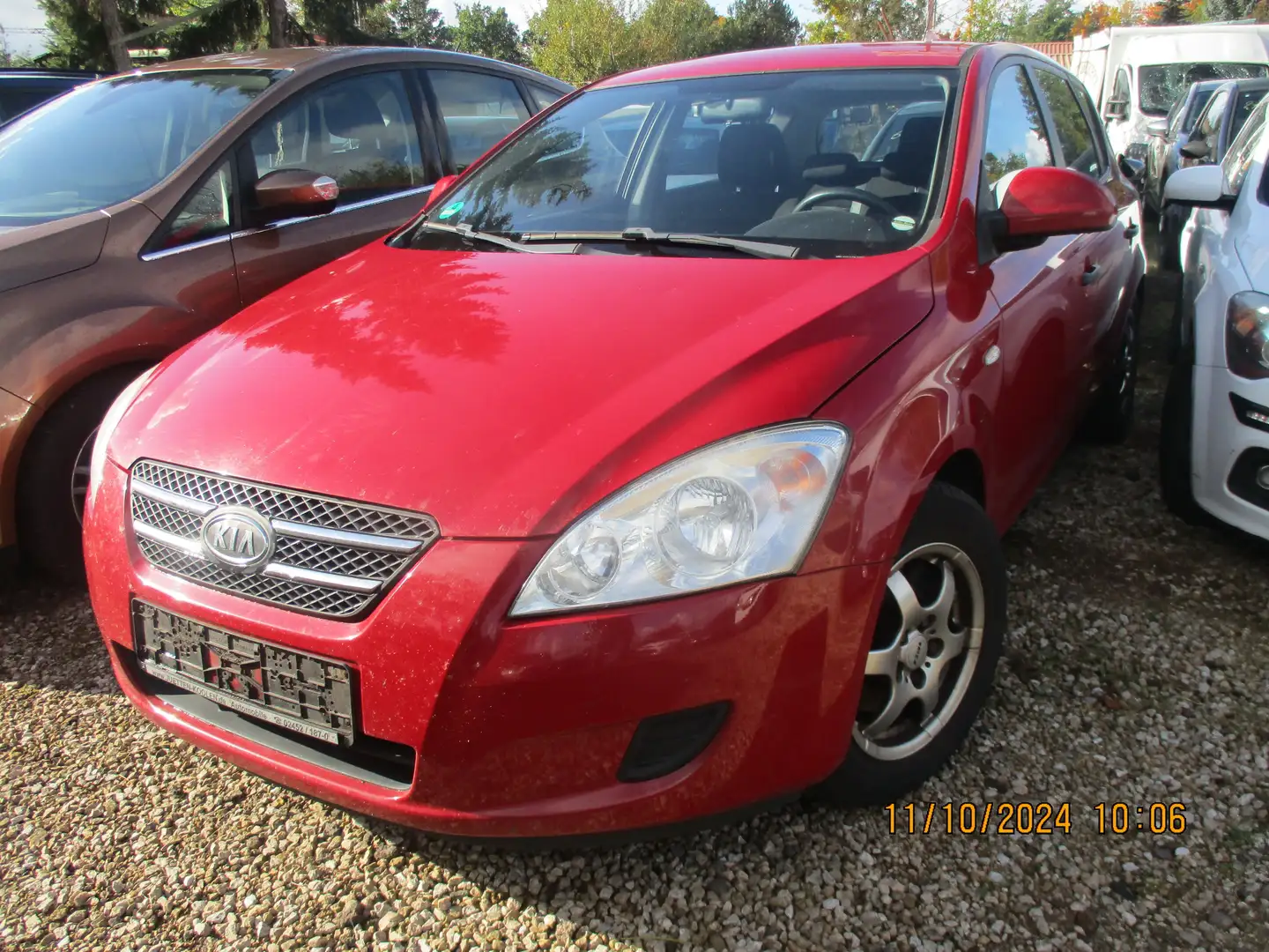 Kia Ceed / cee'd Basis Червоний - 2