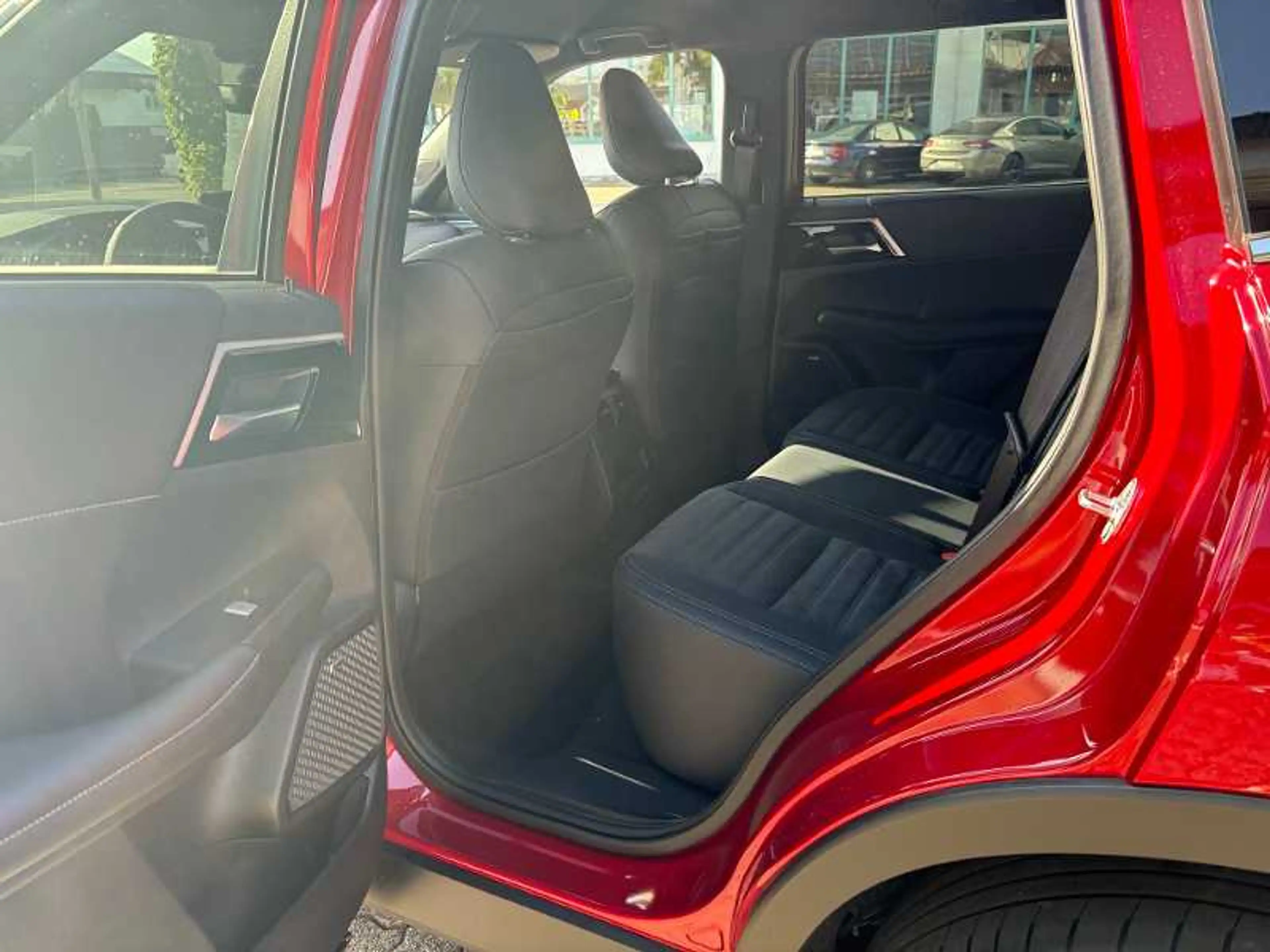 Mitsubishi Outlander 2.4L PHEV Select — photo 6