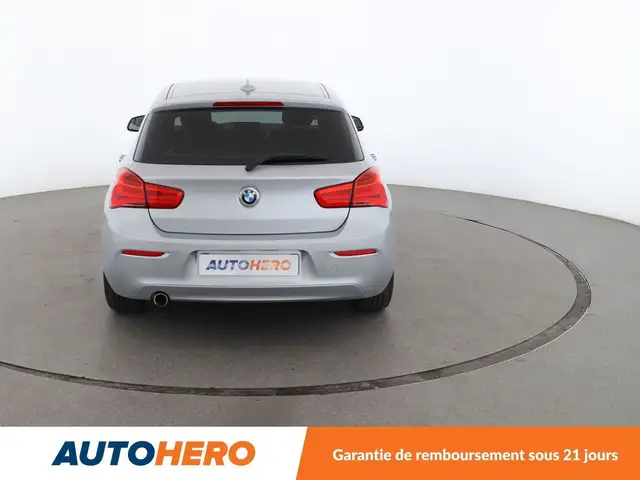 BMW 1 Series view 5