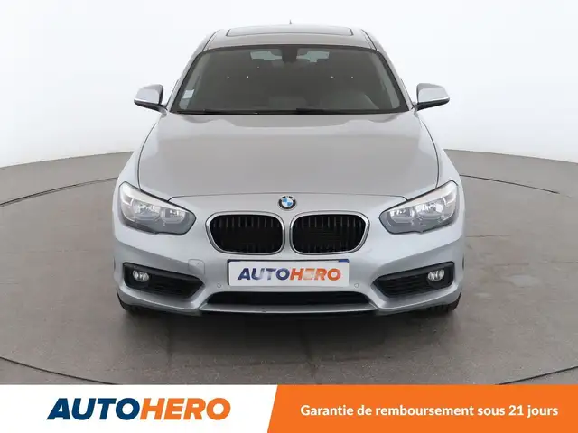 BMW 1 Series view 9