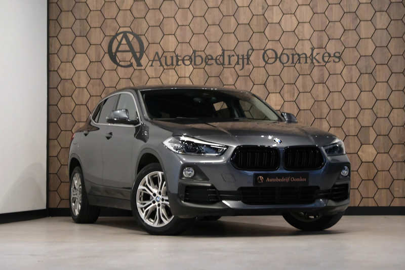 BMW X2 SDrive18i High Executive **87.574km** Sportleder|N — photo 11