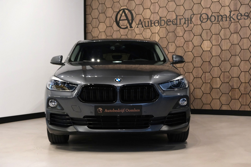 BMW X2 SDrive18i High Executive **87.574km** Sportleder|N — photo 4
