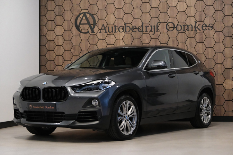 BMW X2 SDrive18i High Executive **87.574km** Sportleder|N — photo 3