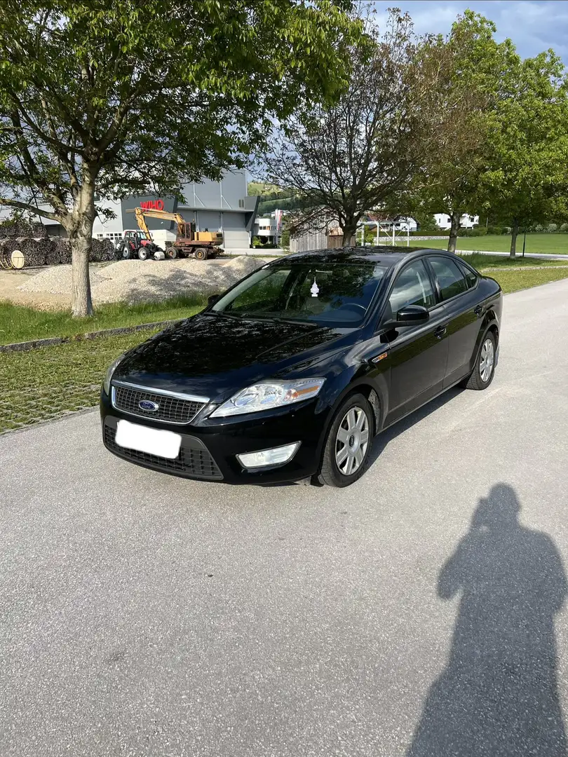 Ford Mondeo Trend 2,0 TDCi DPF Schwarz - 1
