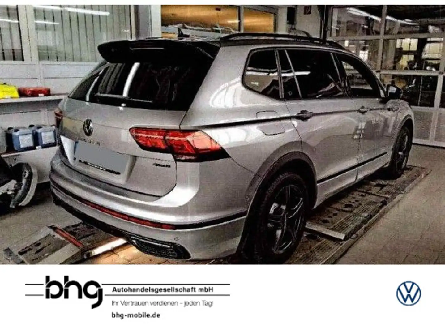 Volkswagen Tiguan Allspace 2.0 TDI SCR 4Motion DSG R-Line Silber - 1