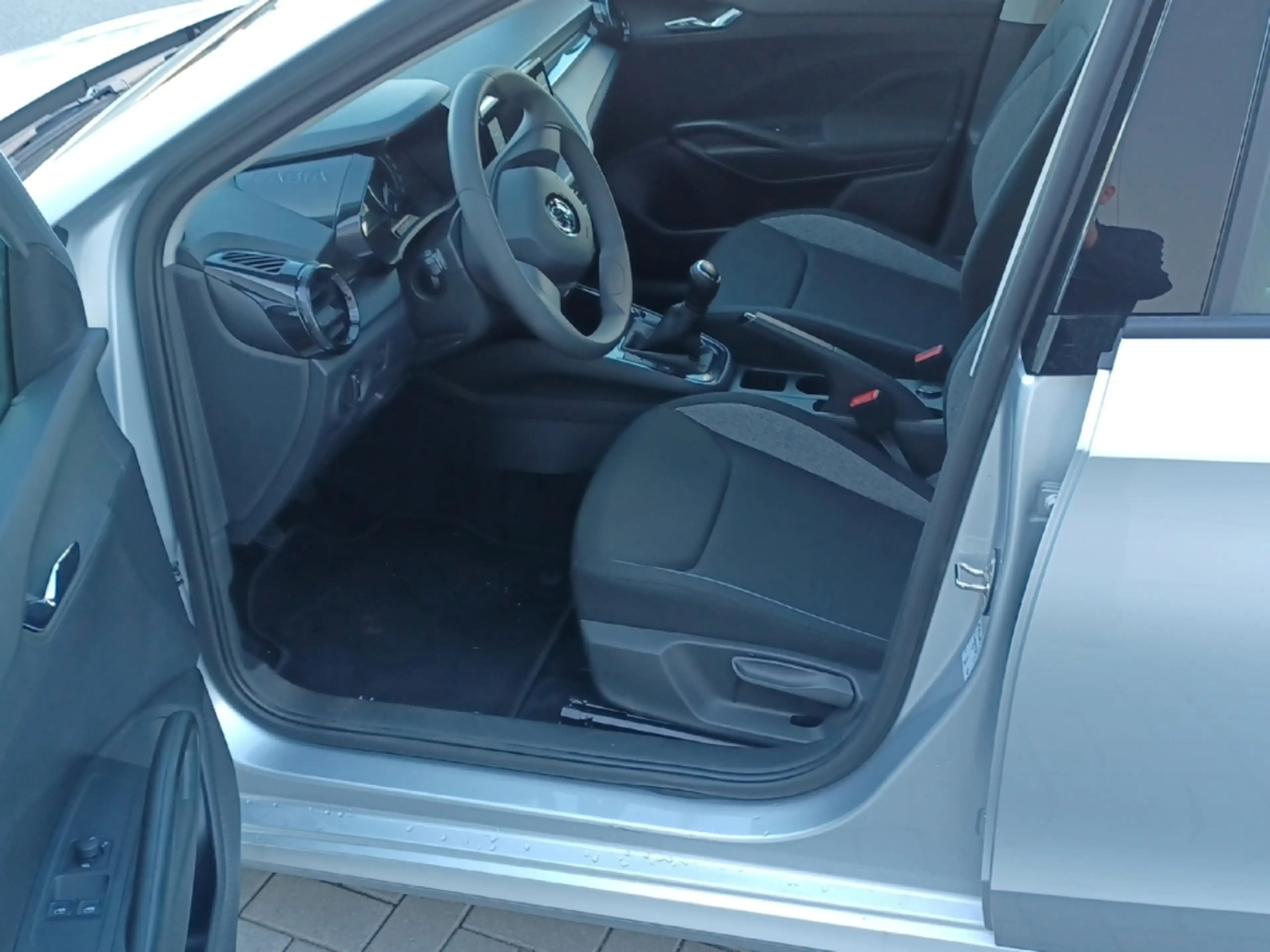 Skoda Fabia Active 1,0 — photo 7
