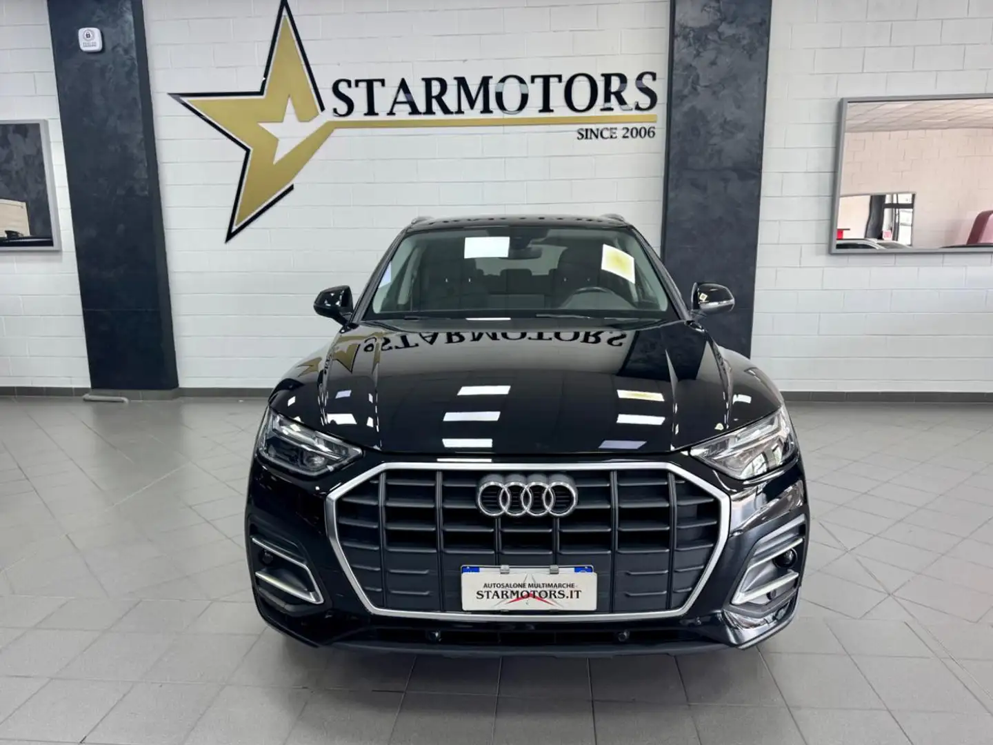 Audi Q5 35 TDI S tronic Business Advanced Noir - 1