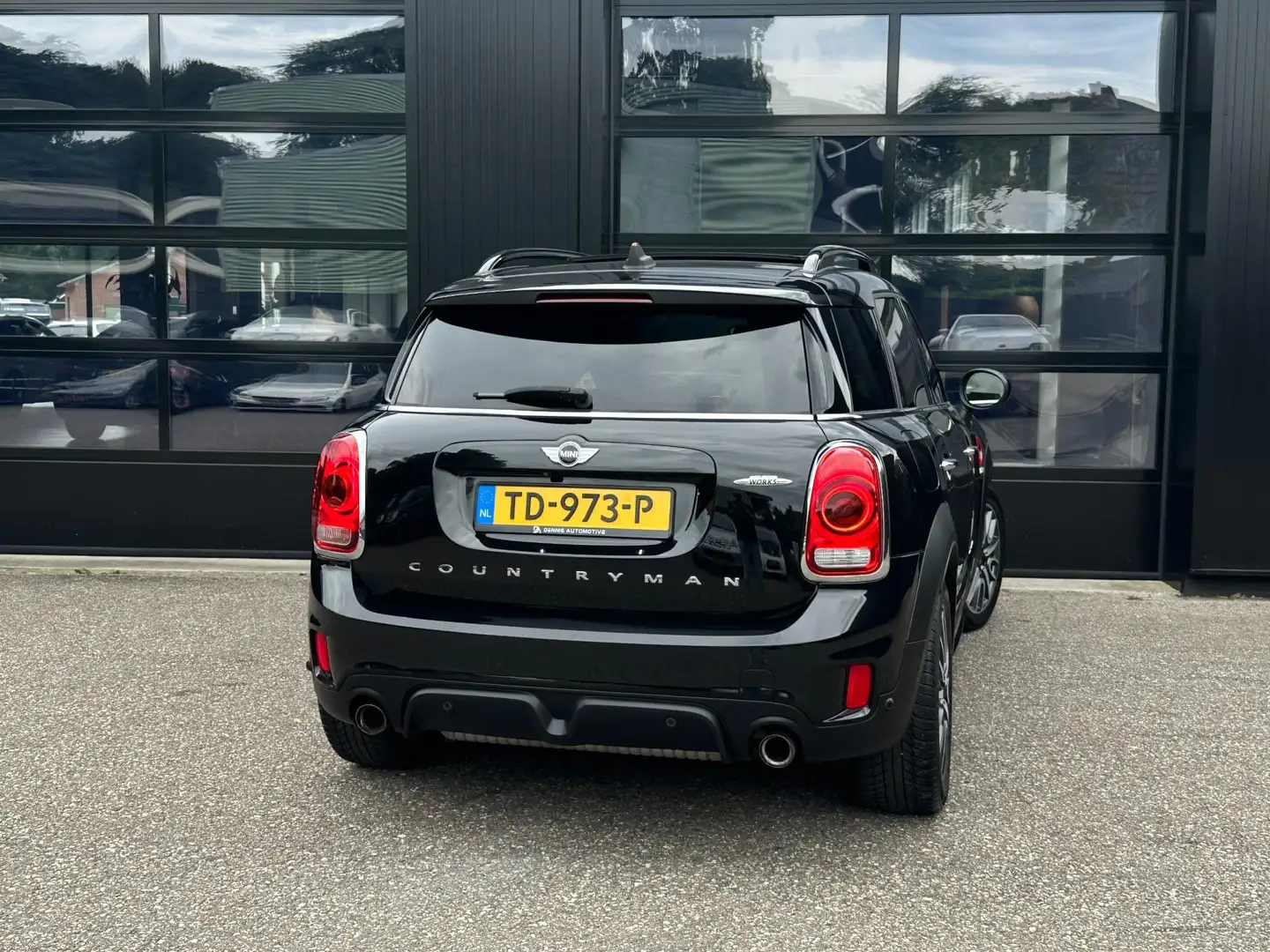 MINI John Cooper Works Countryman Mini 2.0 ALL4 Chili Led H&K Pano Camera Negro - 2