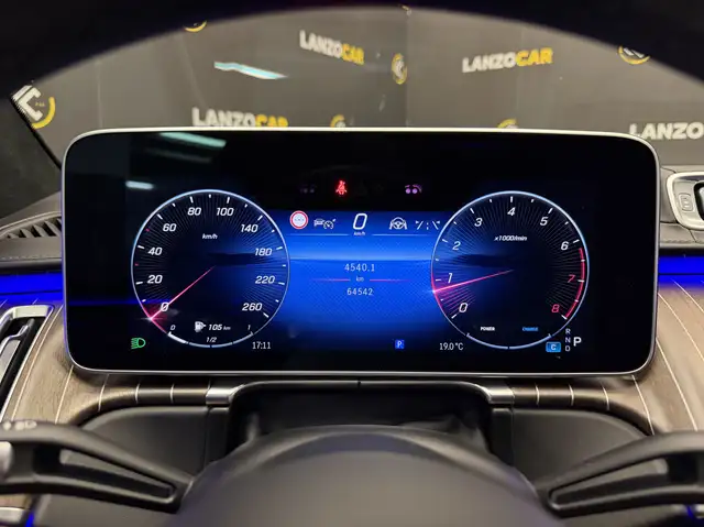 Mercedes-Benz S-Class view 9