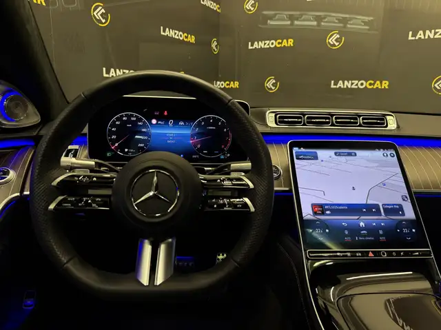 Mercedes-Benz S-Class view 8