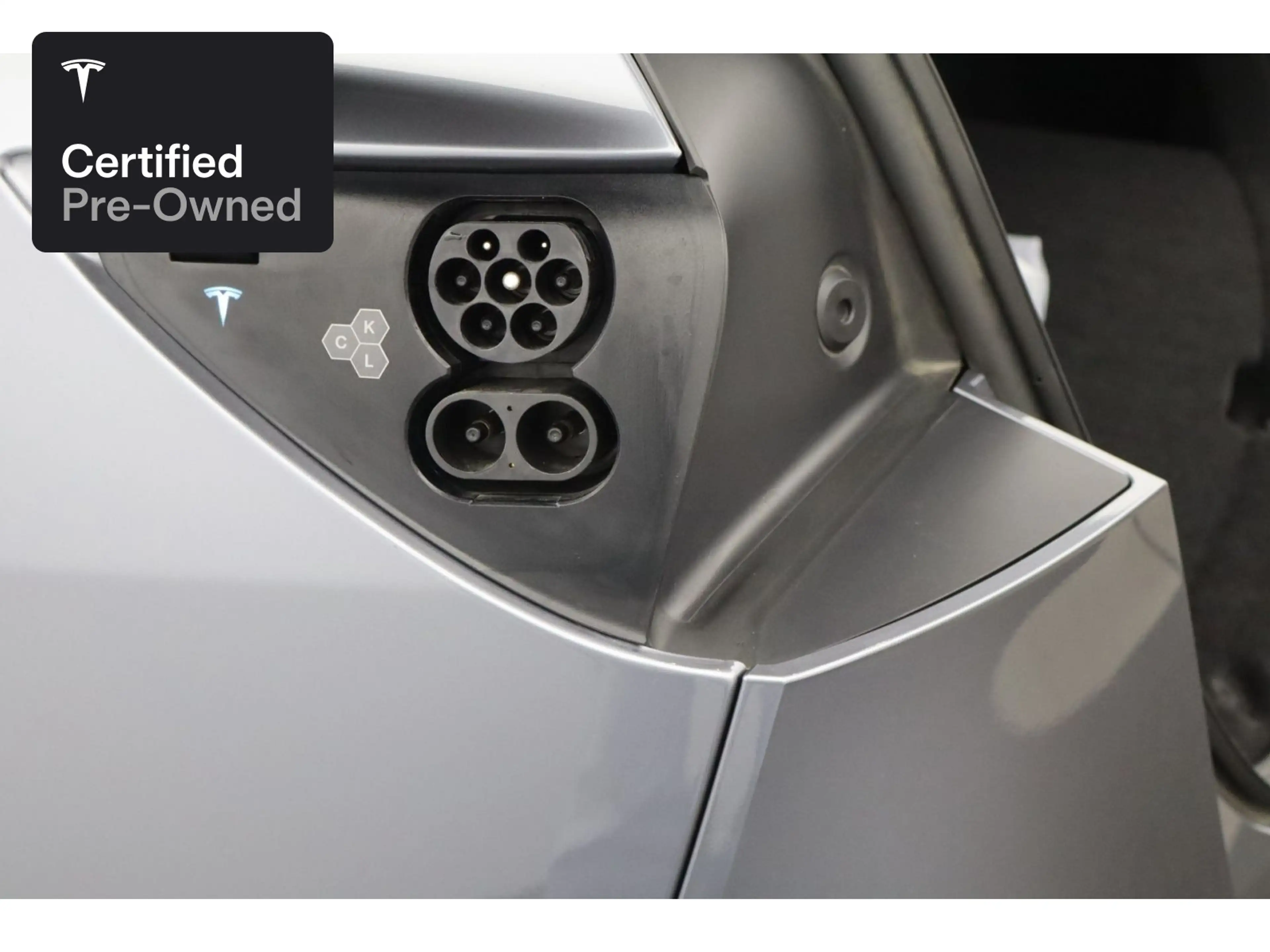 Tesla Model Y Long Range AWD "Certified Pre-Owned" — photo 13
