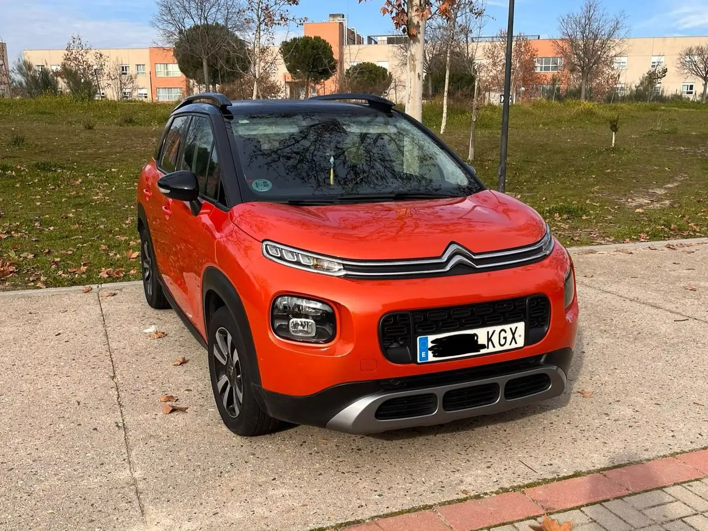 Citroen C3 Aircross PureTech 81kW (110CV) S&S FEEL Pomarańczowy - 1