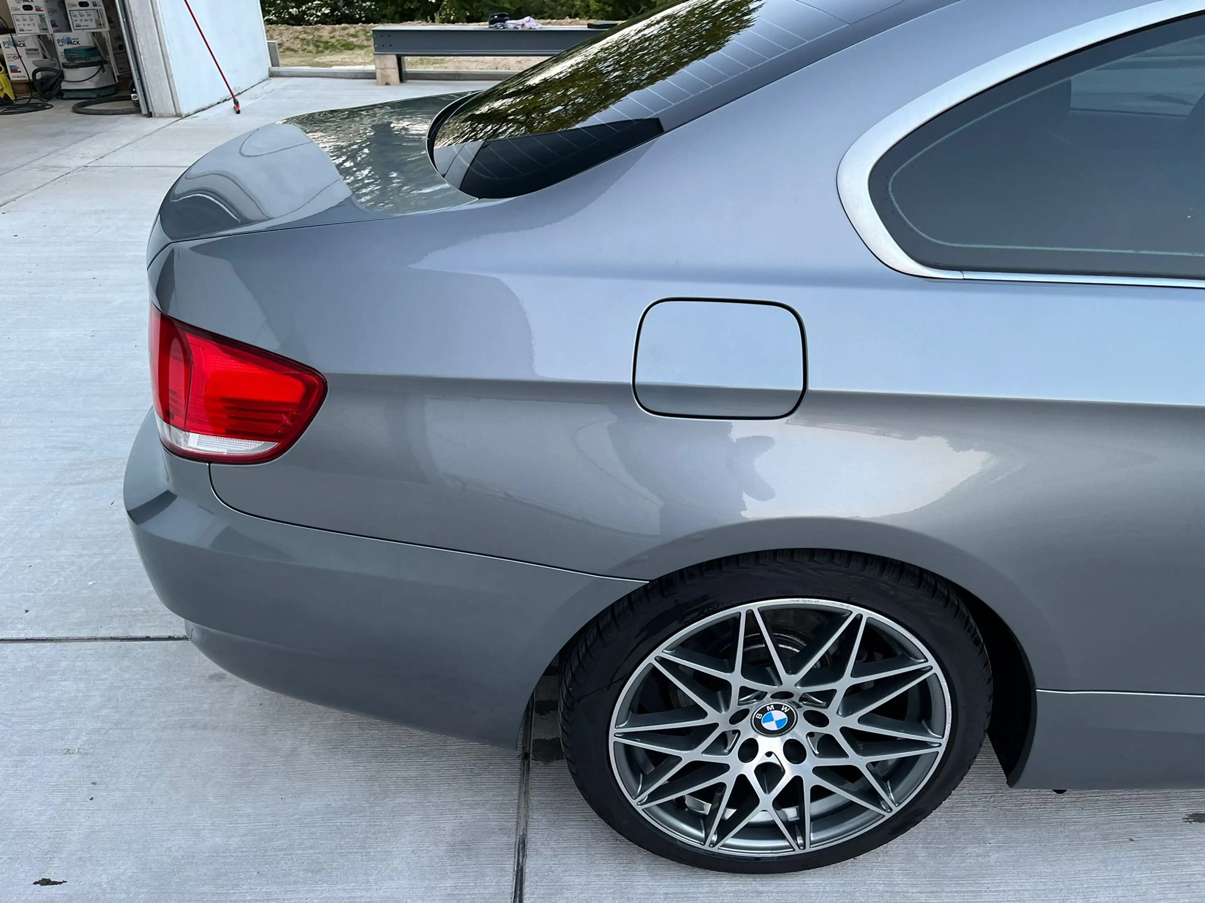 BMW 325 Coupé 325iA — photo 12