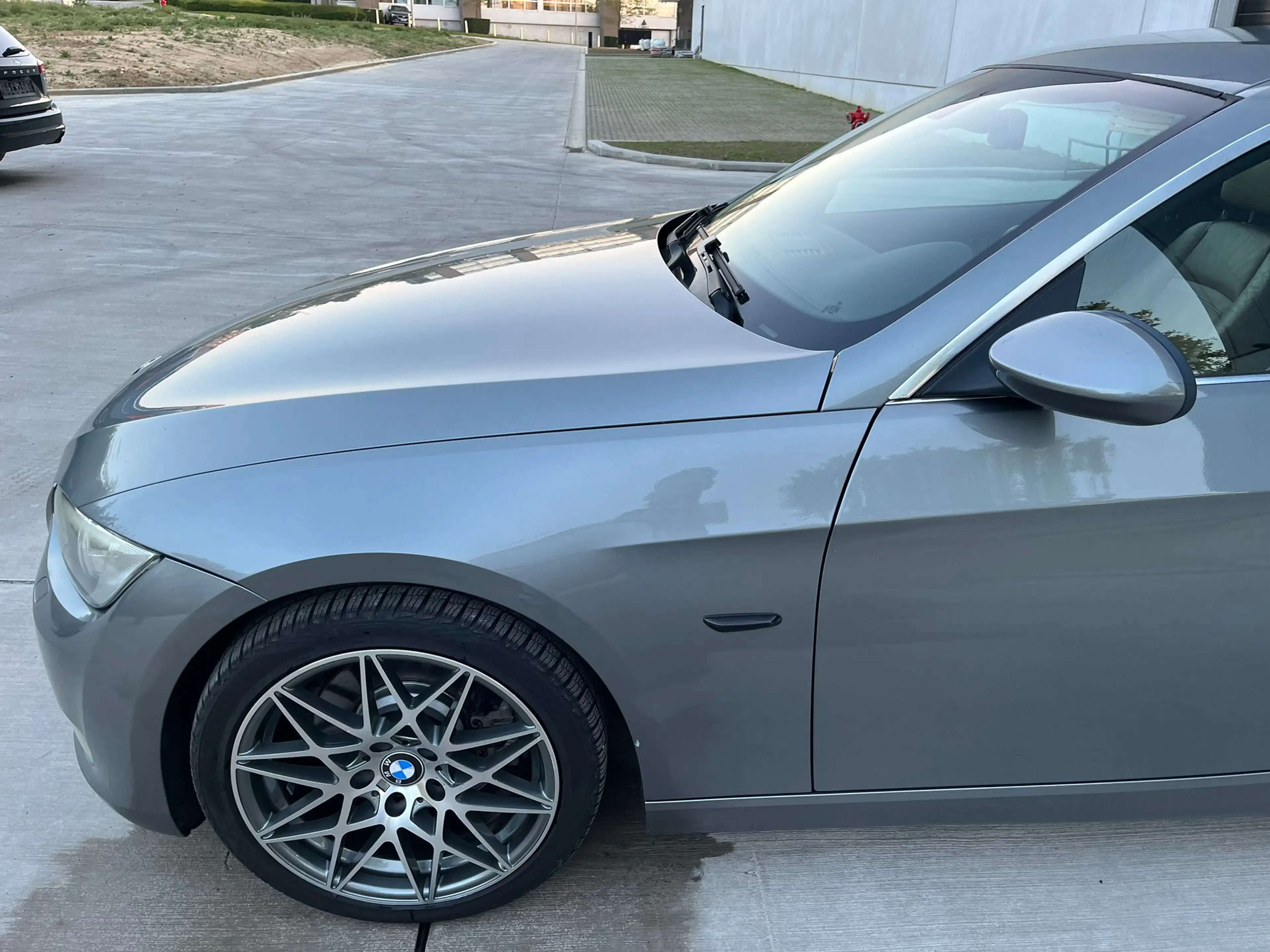 BMW 325 Coupé 325iA — photo 4