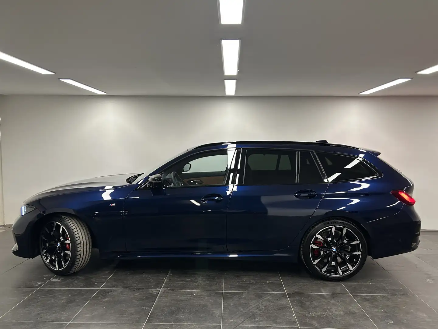 BMW 340 M340d xDrive Touring M Sportpaket Pro Pano. Harman Blau - 2