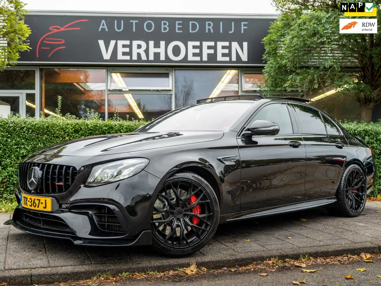 Mercedes-Benz E 63 AMG