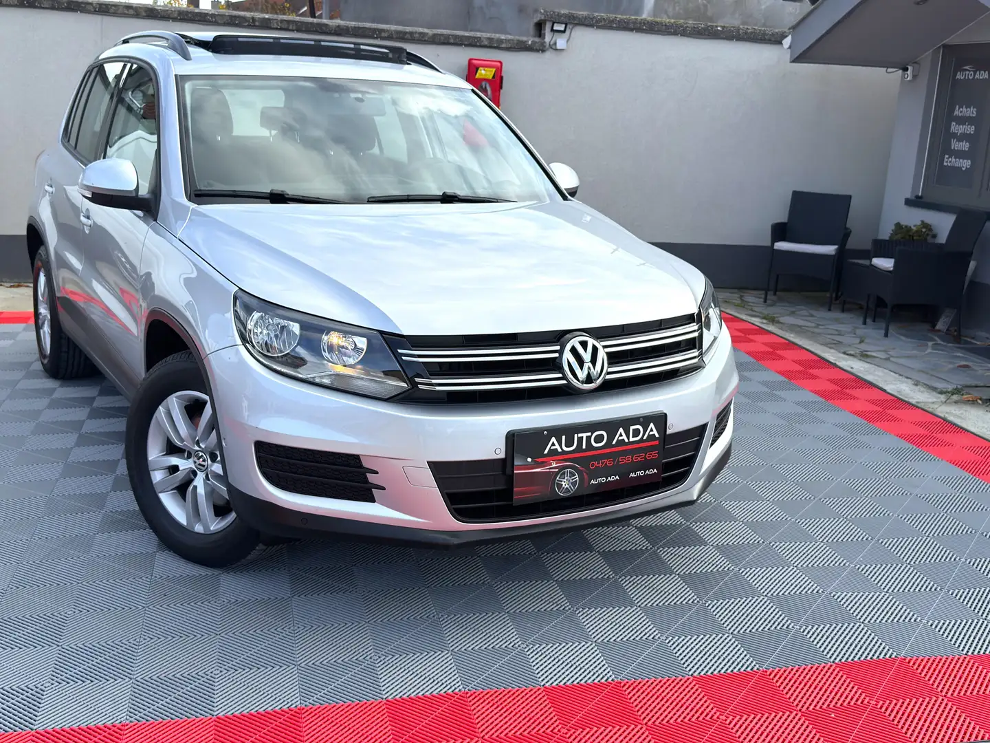 Volkswagen Tiguan 1.4 TSI Trend--AIRCO--GARANTIE 12 MOIS-- Gris - 1