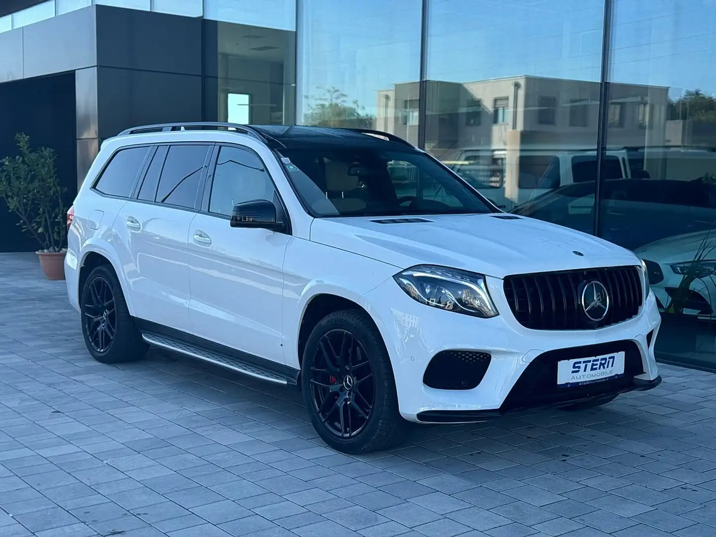 Mercedes-Benz GLS 350 d 4MATIC *AMG Line*Panorama*Harman Kardon*7-Sitzer Blanc - 1