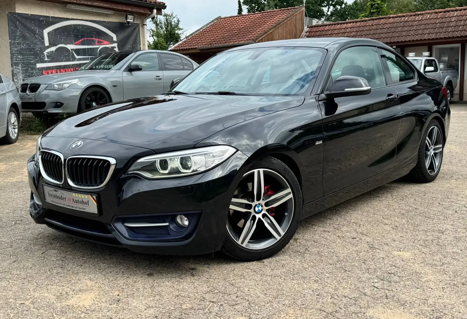 BMW 218 218 d Sport Line Noir - 1