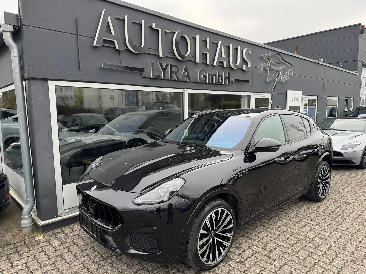 Maserati Grecale Modena*MATRIX*NAVI*360°KAMERA*21Z*HUD* Noir - 2