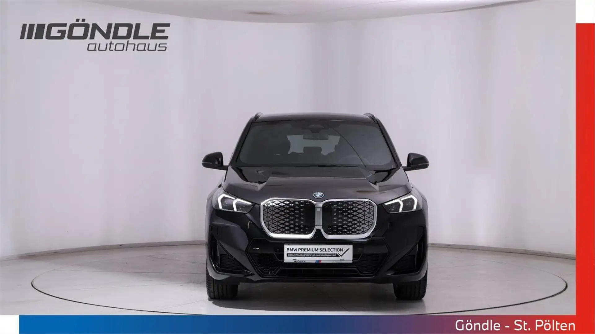 BMW iX1 eDrive20 Schwarz - 2