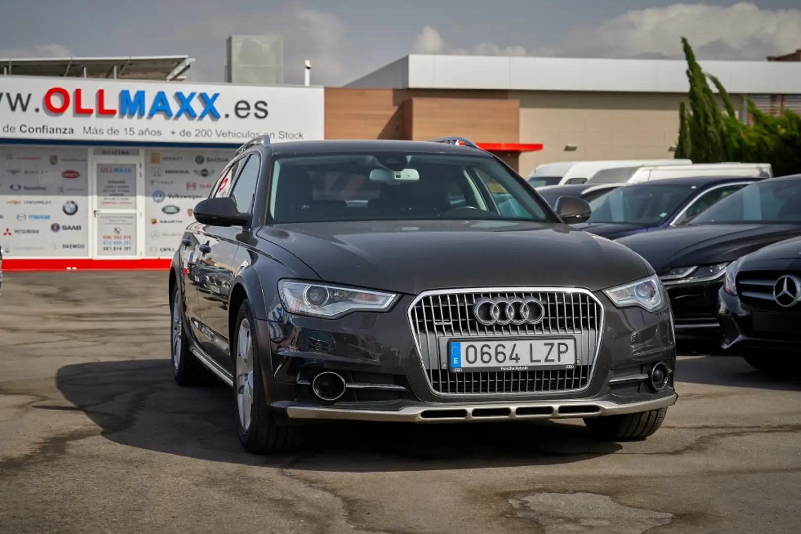Audi A6 allroad quattro 3.0TDI CD S-Tronic 245 Noir - 1