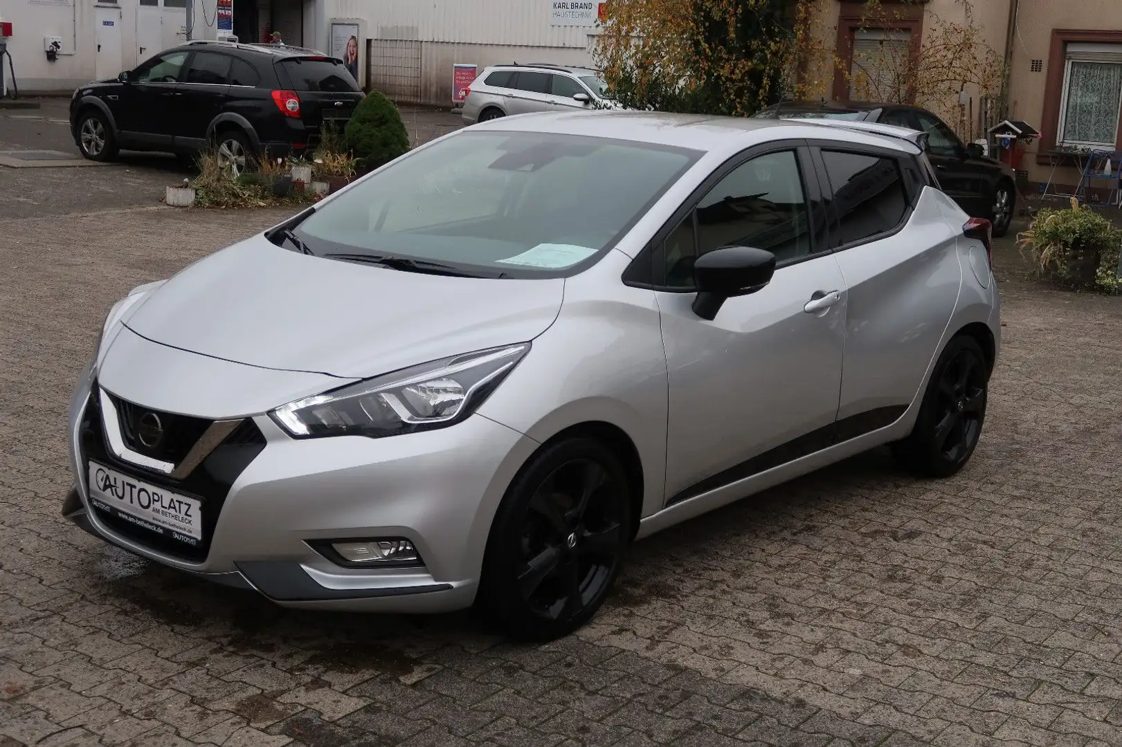 Nissan Micra N-Connecta *KAMERA *SITZHEIZUNG Silber - 2