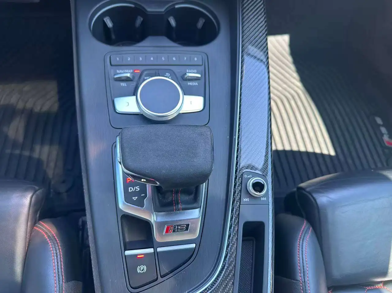 Audi RS5 снимка Audi RS5