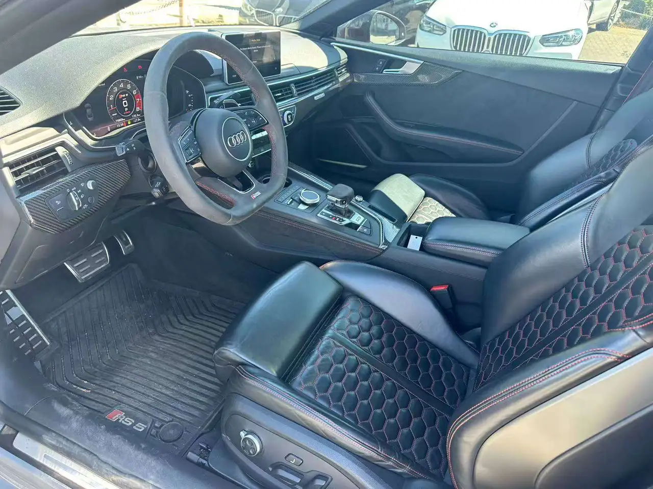 Audi RS5 снимка Audi RS5