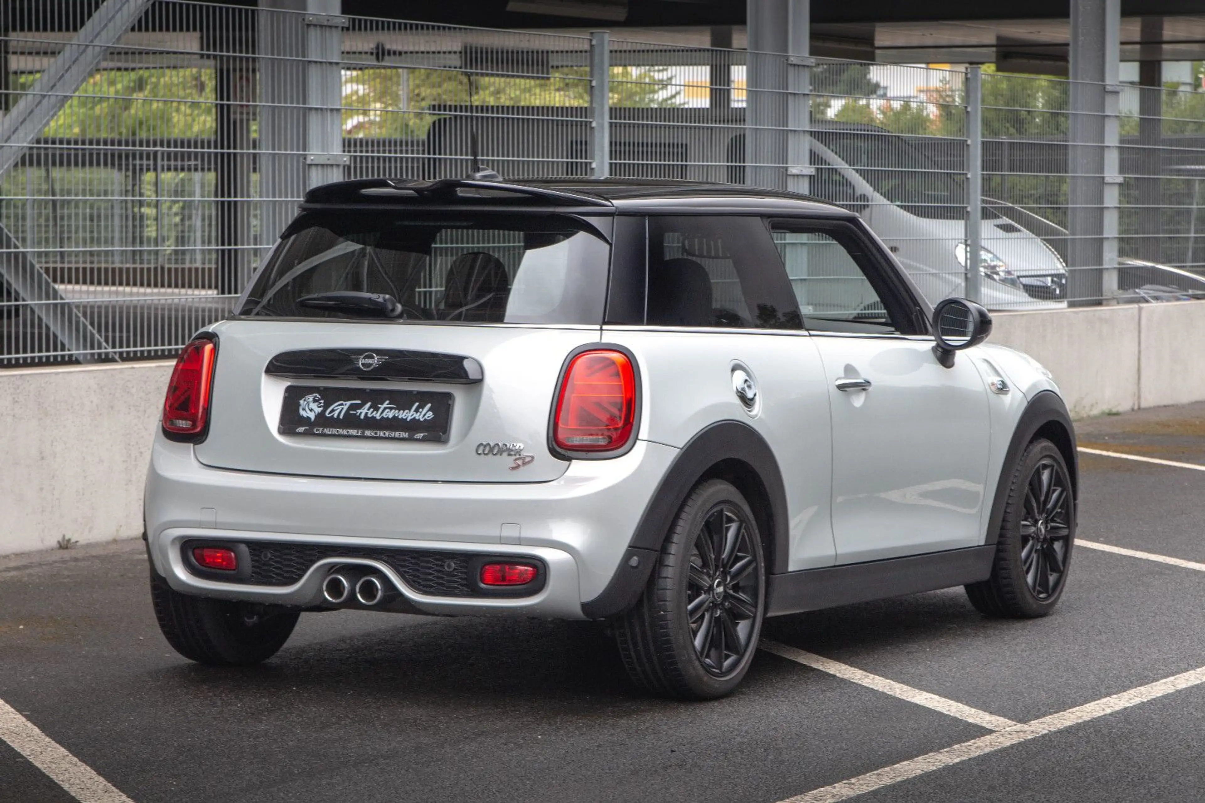 MINI Cooper SD 3-trg. Sport-Aut. *JCW Lenk*LED*Leder* — photo 9
