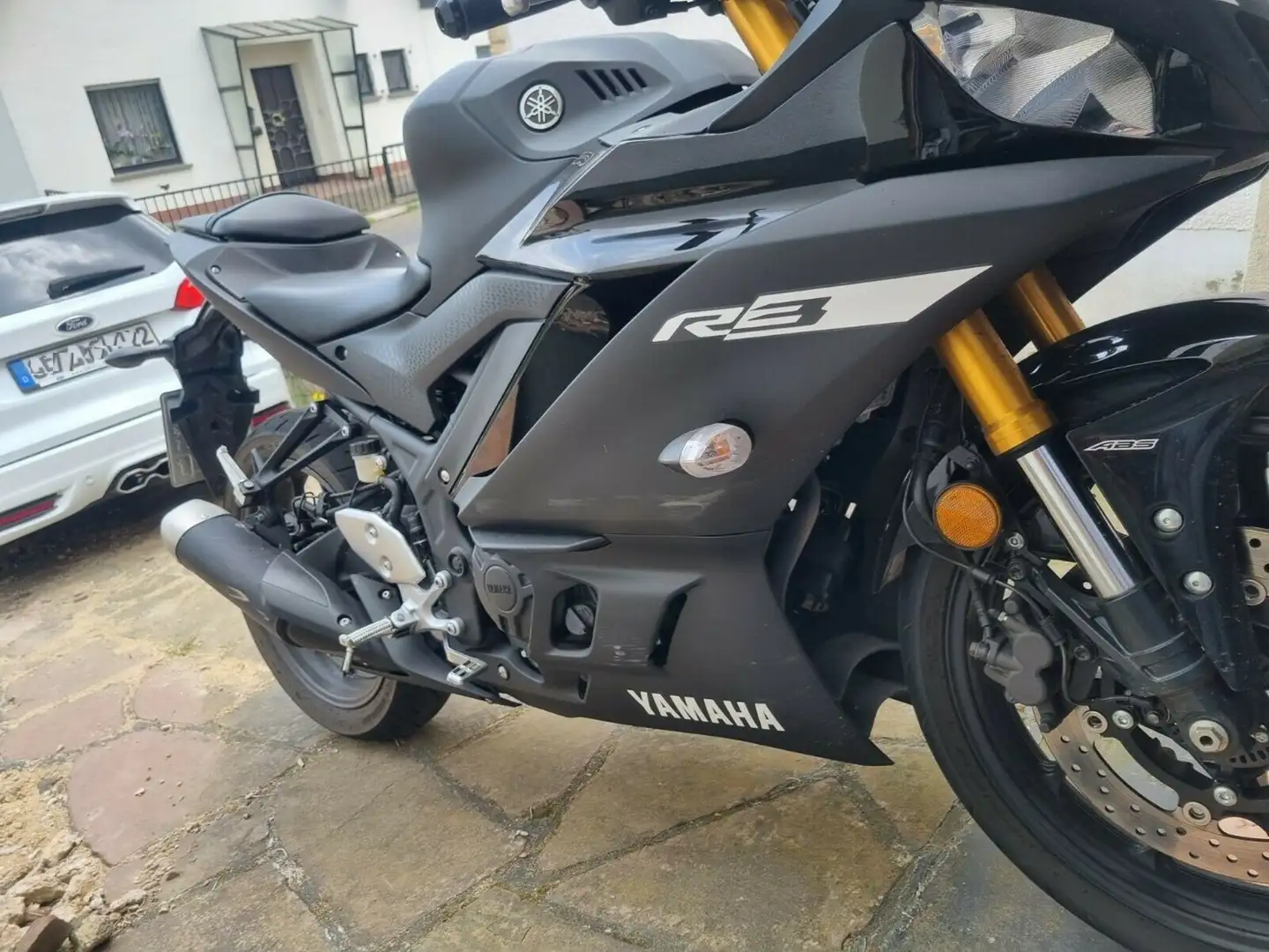 Yamaha YZF-R3 Zwart - 1