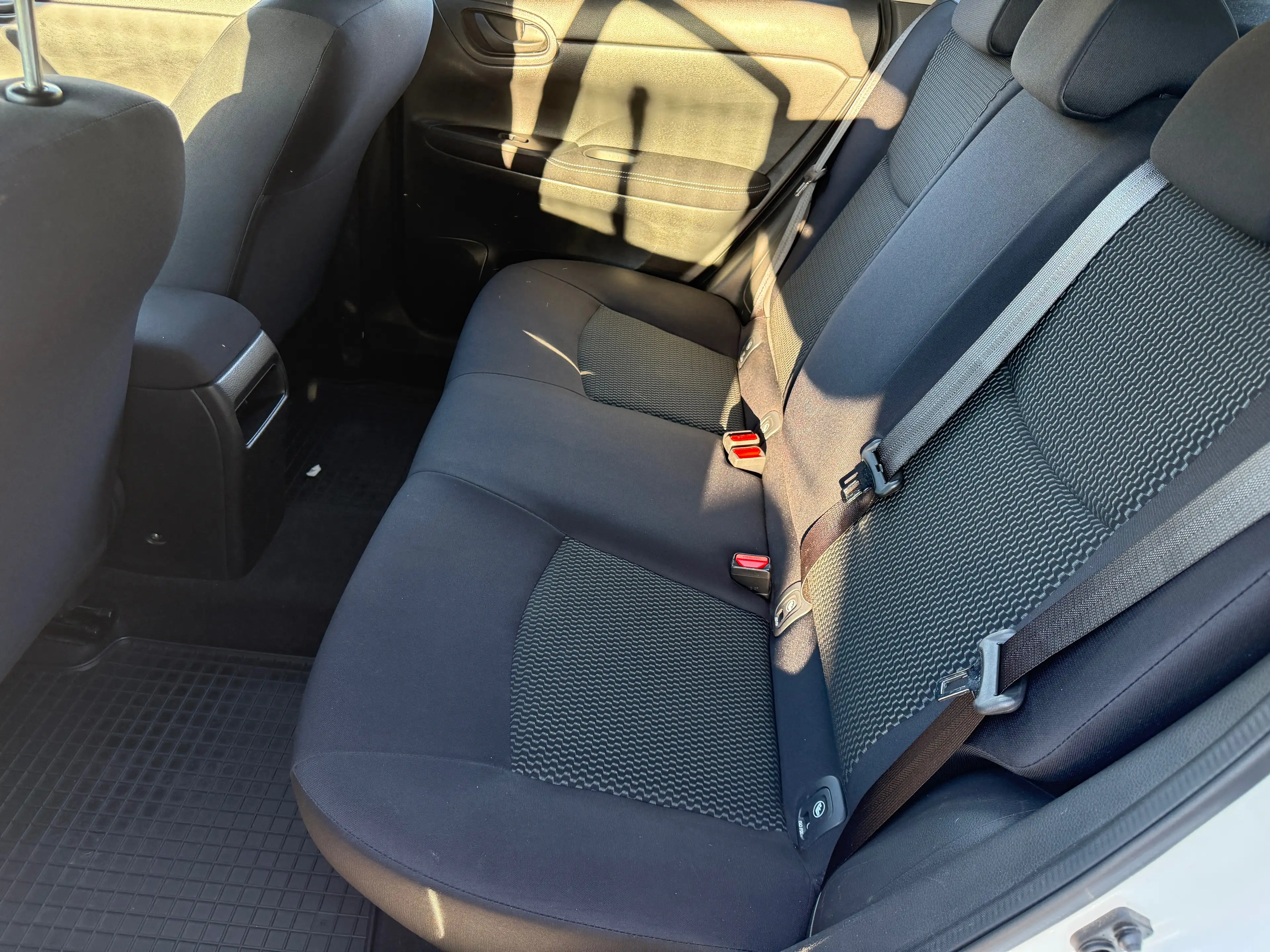 Nissan Pulsar 1.5 dCi Visia *1.Hand*HU neu*Scheckheft*Klima*MFL*PDC*Tempomat* — photo 11