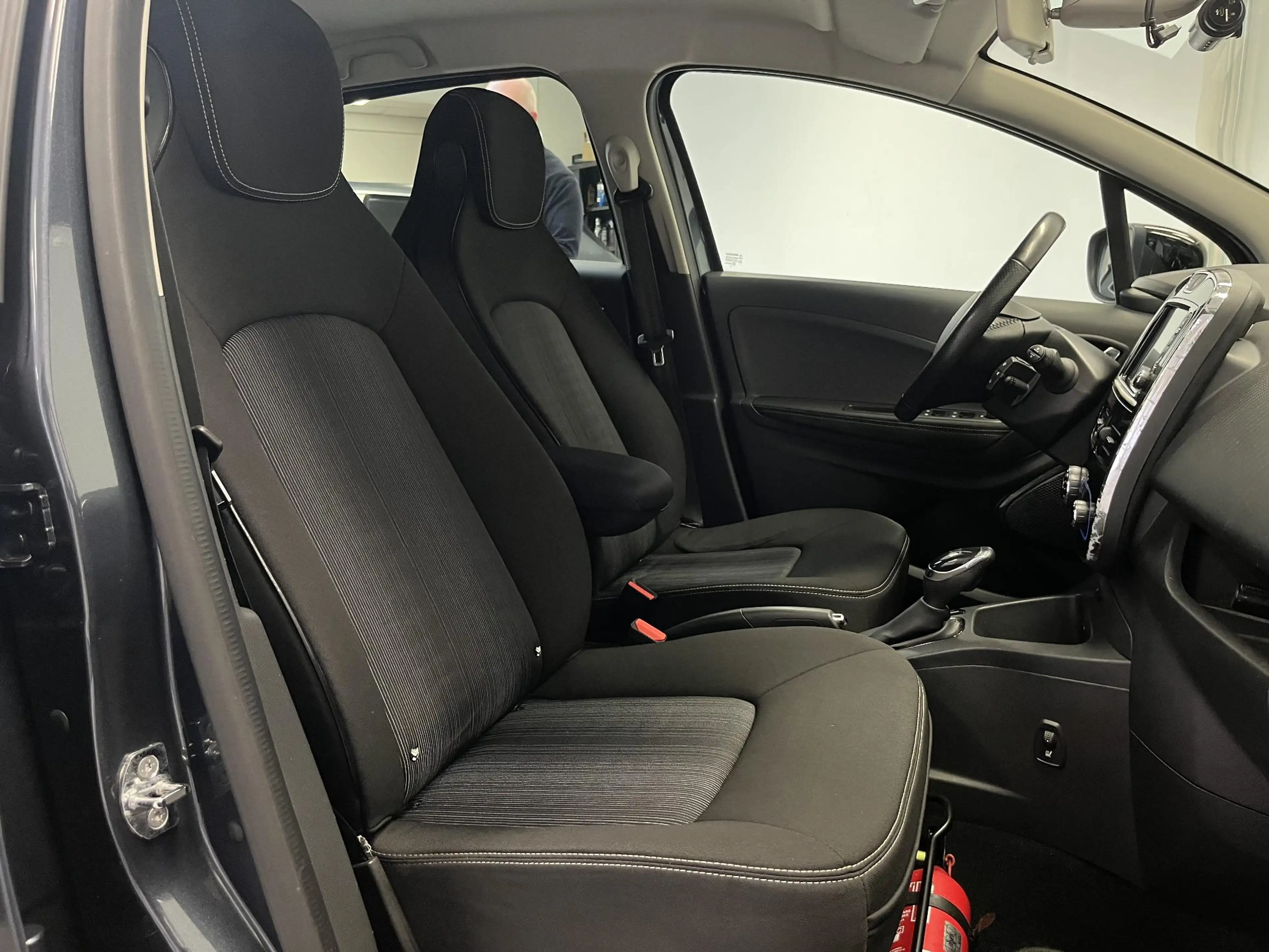 Renault ZOE R90 Intens 41 kWh (ex Accu) | CAMERA | STOEL.V.W | — photo 16