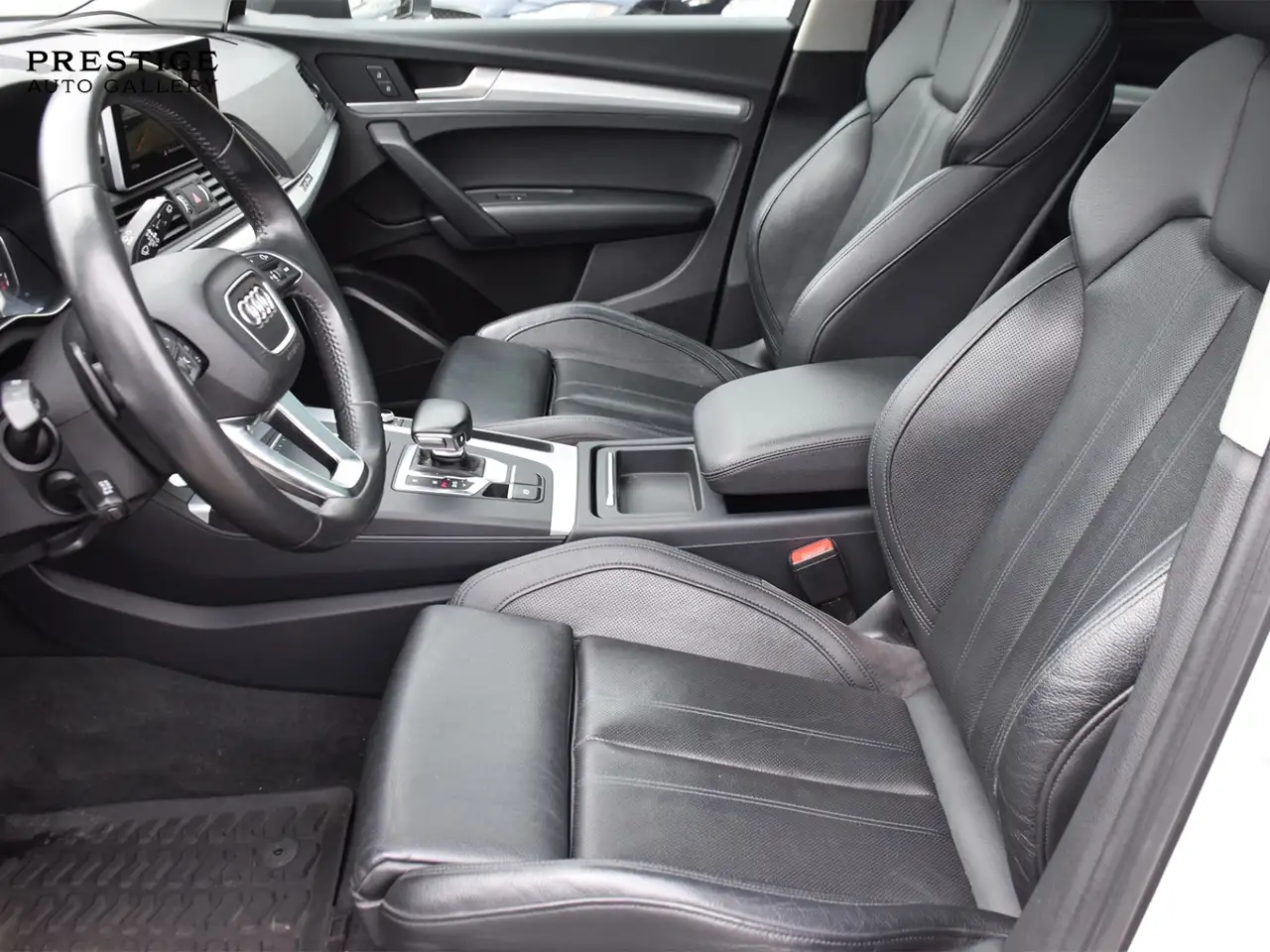 Audi Q5 снимка Audi Q5