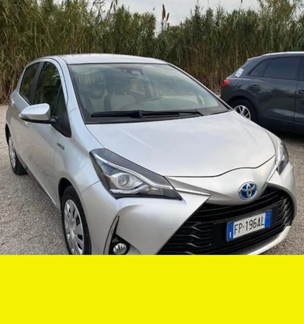 Toyota Yaris - 2