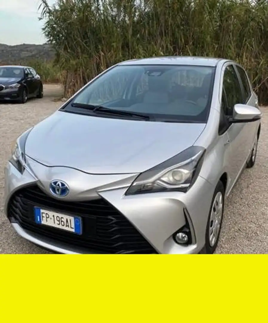 Toyota Yaris - 1