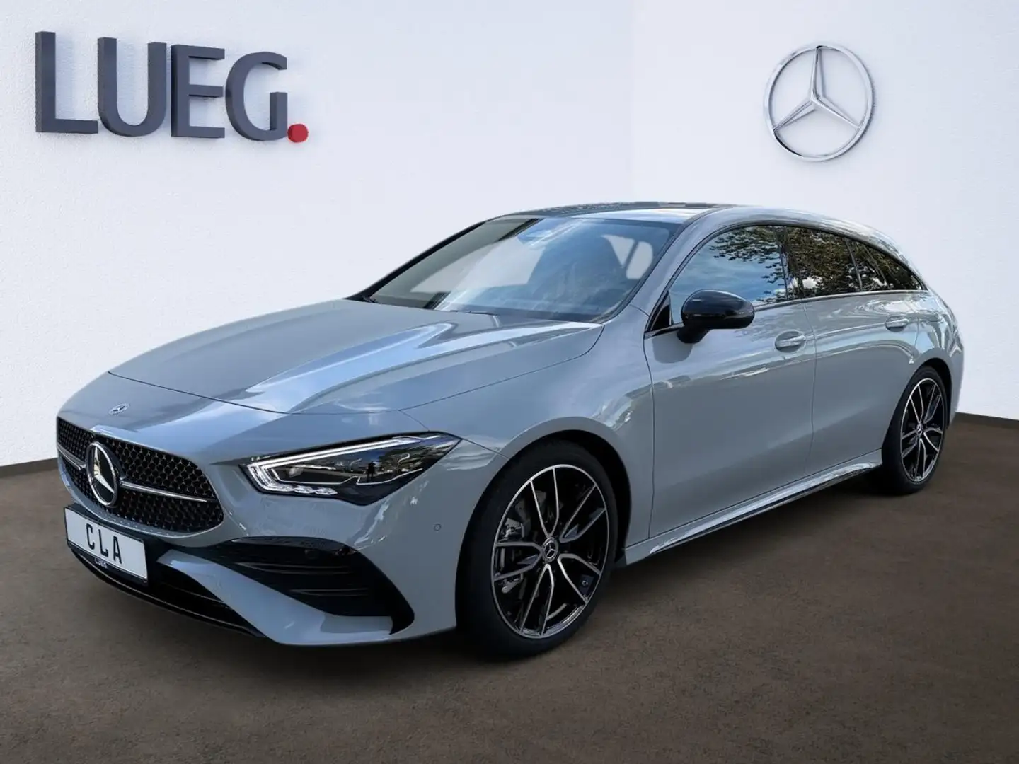 Mercedes-Benz CLA 200 d Shooting Brake AMG-SPECIAL-EDITION+AHK Grau - 2