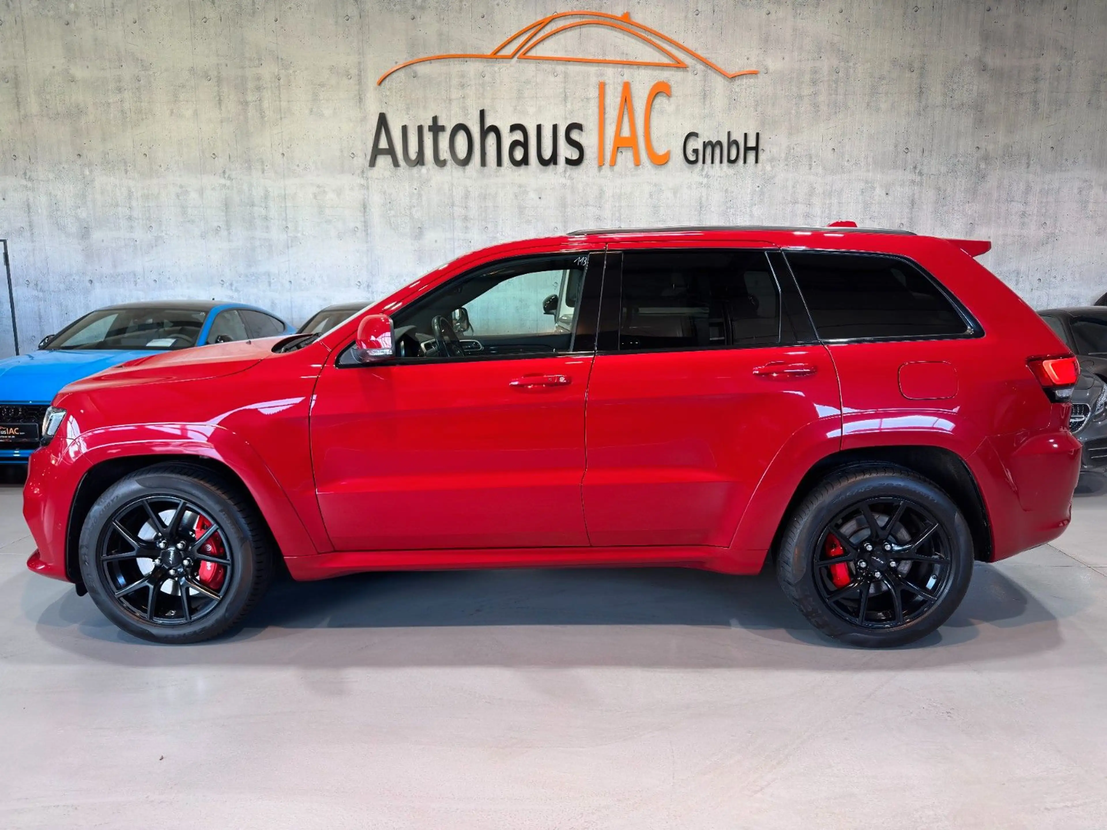 Jeep Grand Cherokee /6.4/V8/HEMI/SRT/PANO/AHK/MwSt/LED — photo 4
