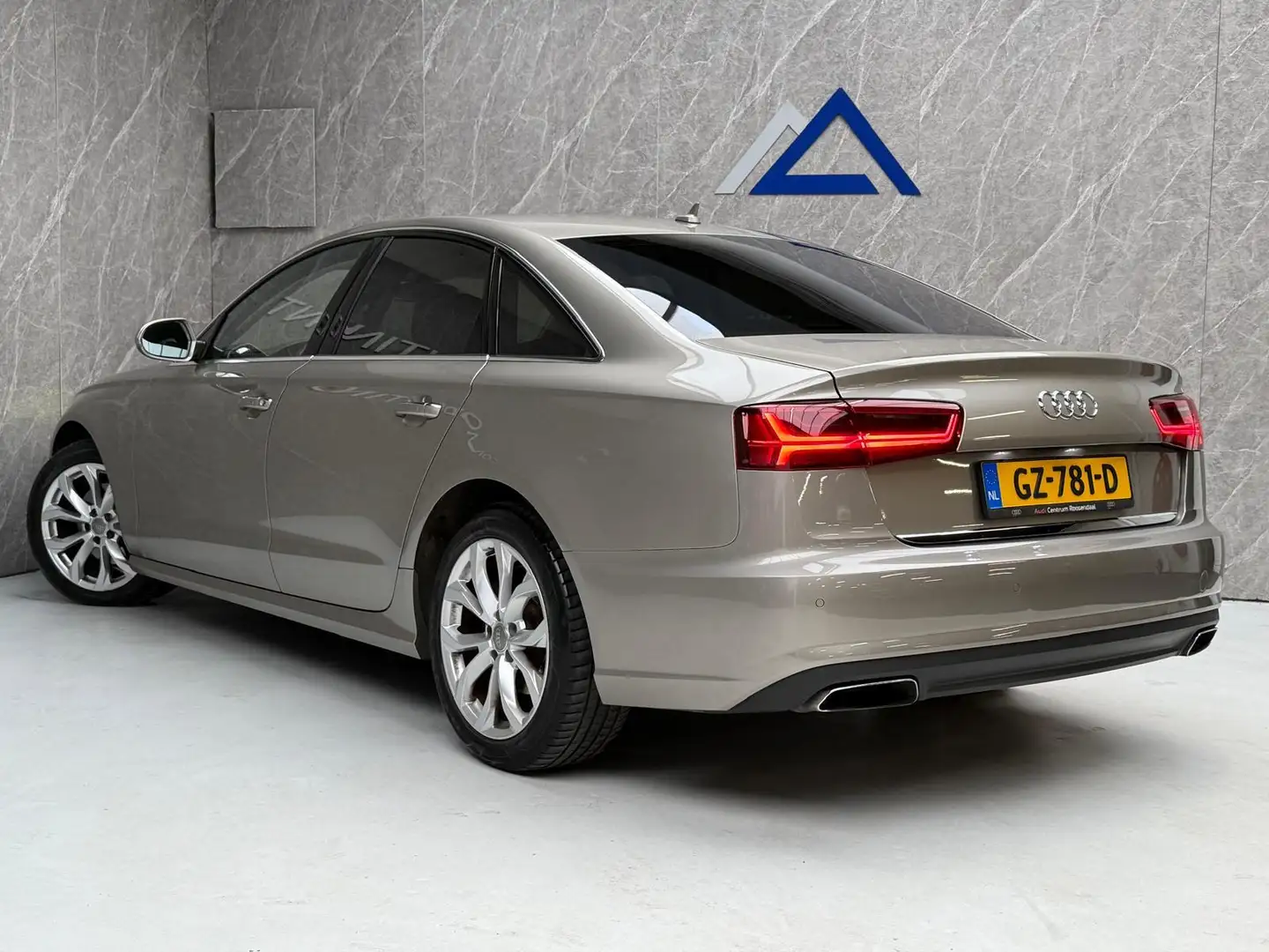 Audi A6 Limousine 1.8 TFSI ultra / NAP / Onderhouden Beige - 2