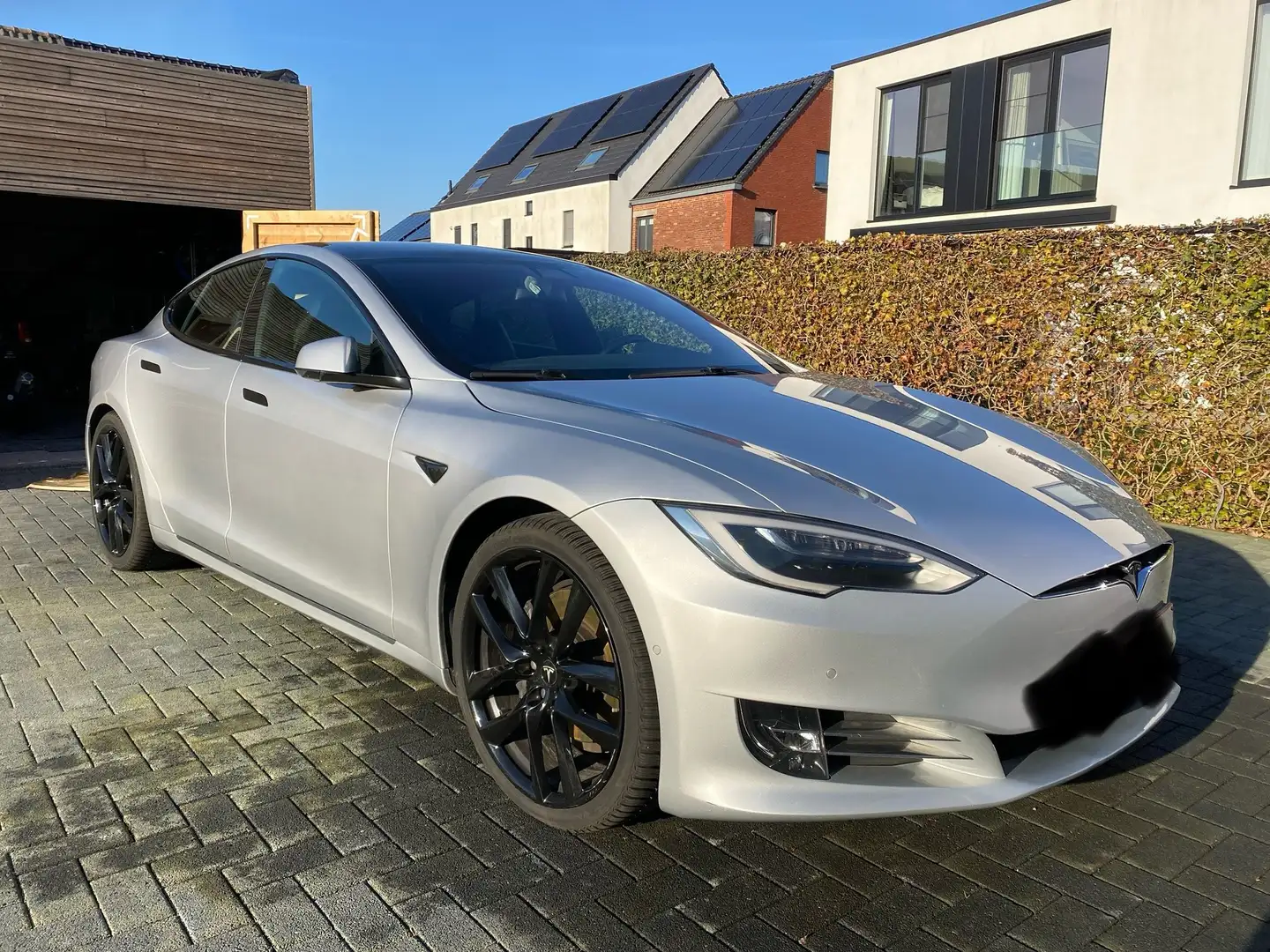 Tesla Model S Argent - 1