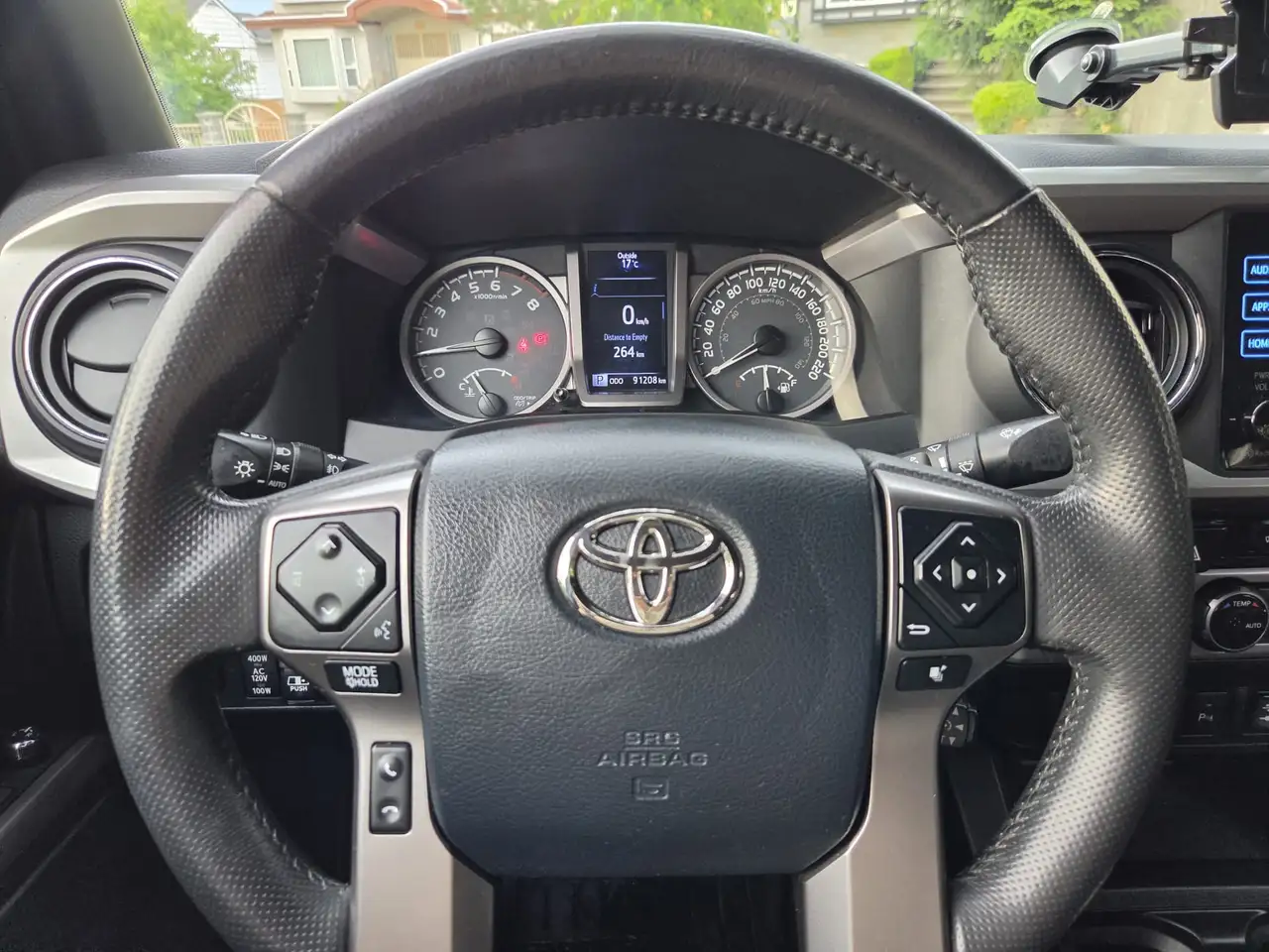 Toyota Tacoma снимка Toyota Tacoma