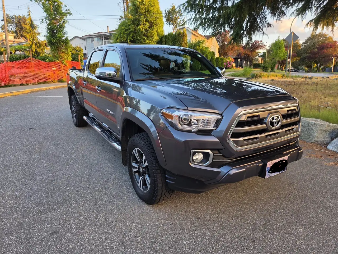 Toyota Tacoma снимка Toyota Tacoma