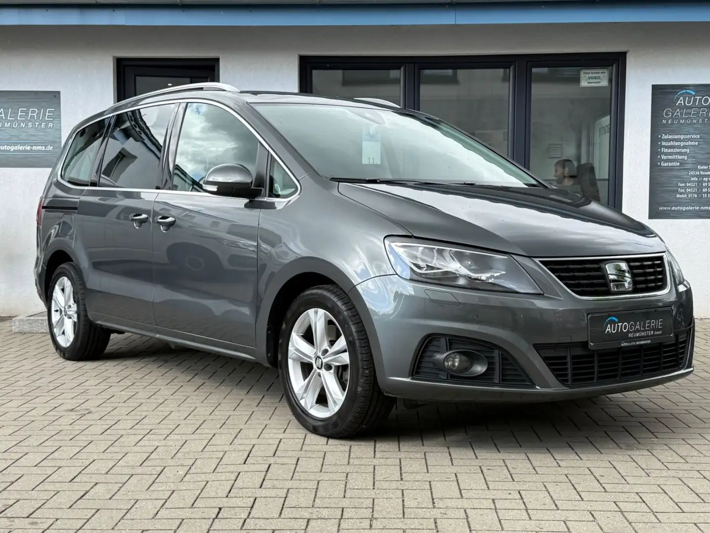 SEAT Alhambra Xcellence DSG°Leder°T-Winkel°Stdhzg°ACC Grau - 2