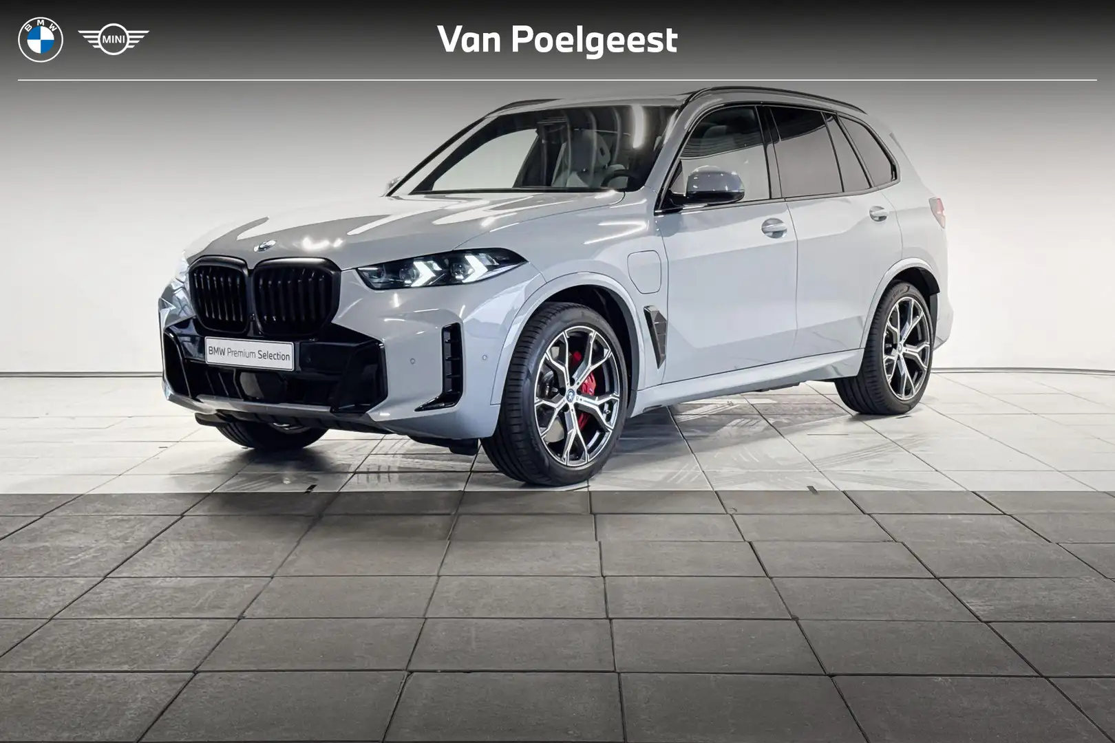 BMW X5 xDrive50e Innovation Pack M Sportpakket Pro Aut. Grijs - 1