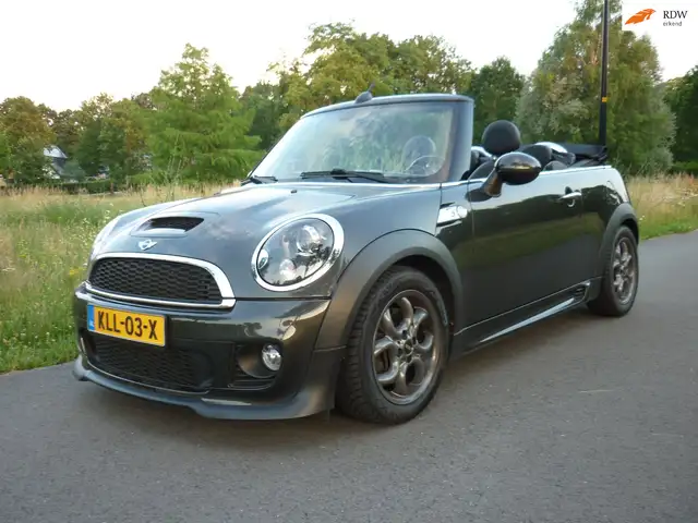 MINI Cooper S Cabrio 1.6 Pepper .works pakket.nw.distr.ketting.