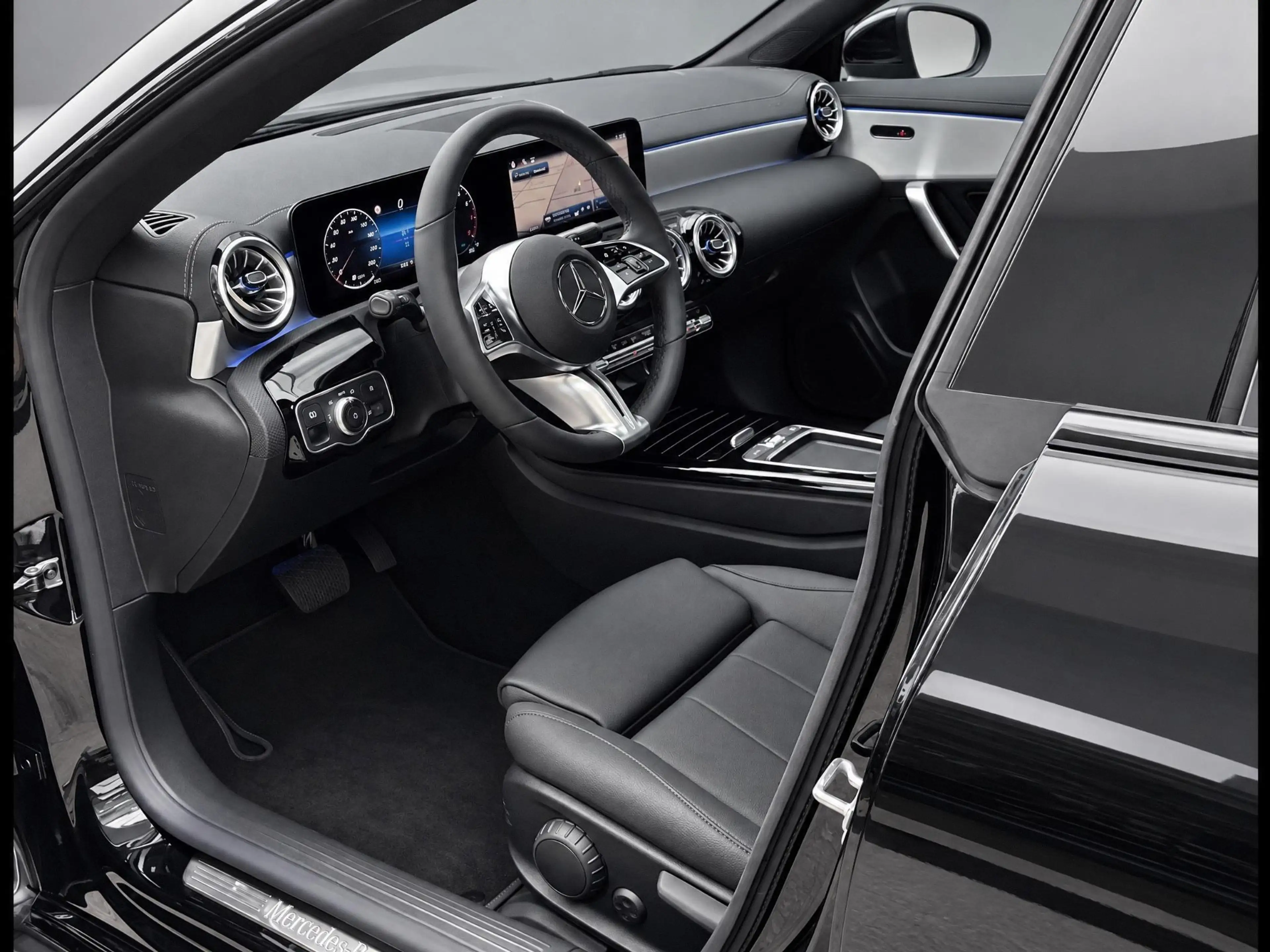 Mercedes-Benz CLA 180 Shooting Brake Star Edition Luxury | Panoramadak | — photo 3